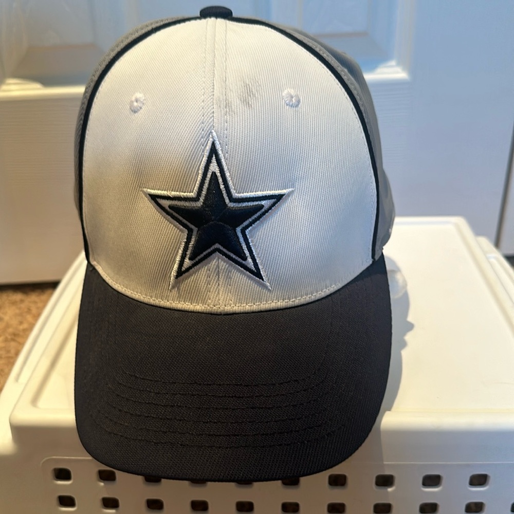 DALLAS COWBOYS MENS CAP ONE SIZE FITS ALL